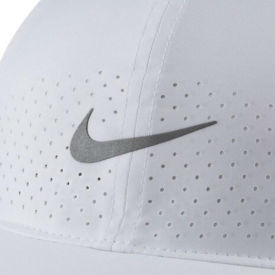 【1/25 24h限定 エントリー＆対象3店舗買い回りで最大P10倍！】ナイキ（NIKE）（メンズ）帽子 Dri-FIT エアロビル FTHLT PERF キャップ DC3598-100