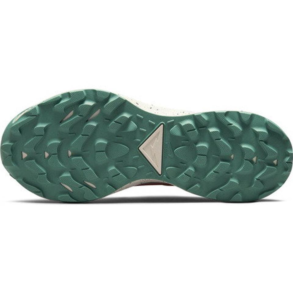 ナイキ（NIKE） ランニングシューズ トレランシューズ ペガサス トレイル 3 DA8698-600 マラソン （レディース）