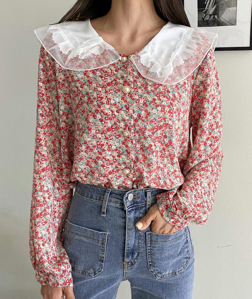 小花柄パール調ボタンカラーブラウス・全3色・b66774 レディース 【bl】韓国ファッション トップス ブラウス 長袖 Vネック 小花柄 花柄 フラワー フローラル パール調 ボタン シンプル かわいい カジュアル フェミニン ガーリー 春 秋 冬