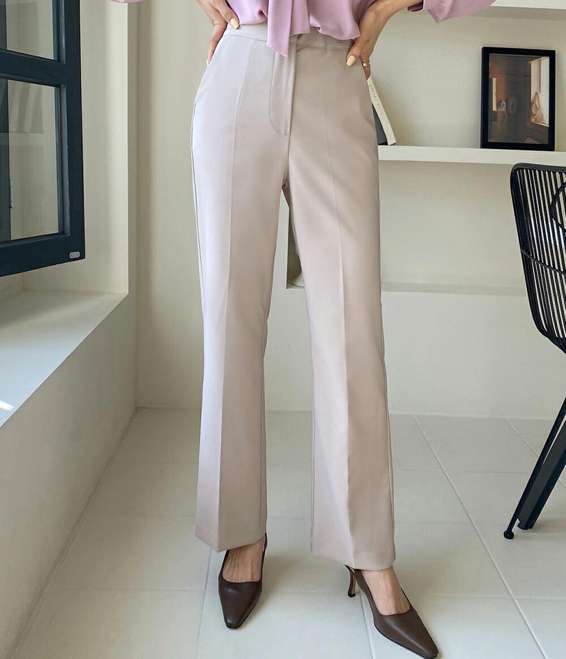 ウエストゴムセミフレアスラックス・全2色・t66787 レディース 【pt】韓国ファッション ボトムス ロング ロングパンツ スラックスパンツ スラックス ウエストゴム セミフレア 無地 シンプル フェミニン カジュアル 春 秋 冬