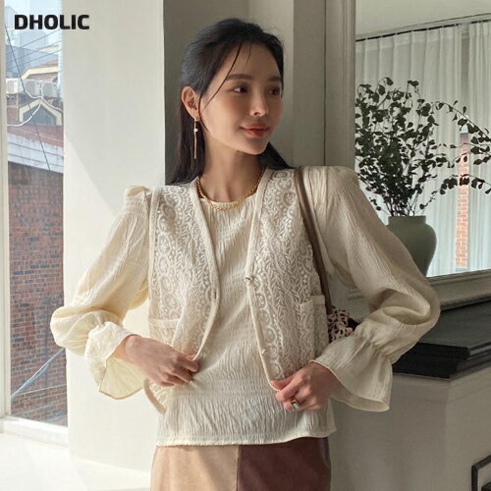 リンクルブラウス&レースベストSET・全1色・b71884 レディース 【bl】ブラウス トップス 長袖 セット ベスト フレア パステル リンクル 単色 レース 柄 シフォン パステル 春 秋 上品 フェミニン 大人っぽ 韓国ファッション ハイホリHIHOLLI