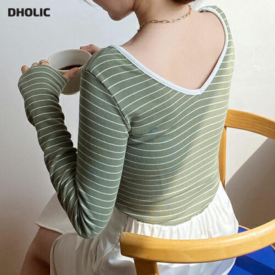 【今だけこの価格】2WAYネックボーダーTシャツ・全4色・t66372 レディース 【tops】トップス 長袖 ボーダー 柄 模様 2WAY 春 秋 冬 Vネック スクエアネック 鎖骨 デコルテ見せ 肌見せ 背中見せ 前後着用 クロップド丈 リブ カジュアル 韓国ファッション セール