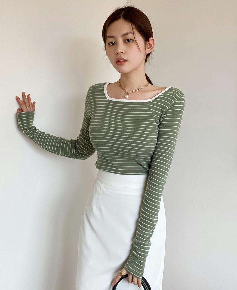 【今だけこの価格】2WAYネックボーダーTシャツ・全4色・t66372 レディース 【tops】トップス 長袖 ボーダー 柄 模様 2WAY 春 秋 冬 Vネック スクエアネック 鎖骨 デコルテ見せ 肌見せ 背中見せ 前後着用 クロップド丈 リブ カジュアル 韓国ファッション セール