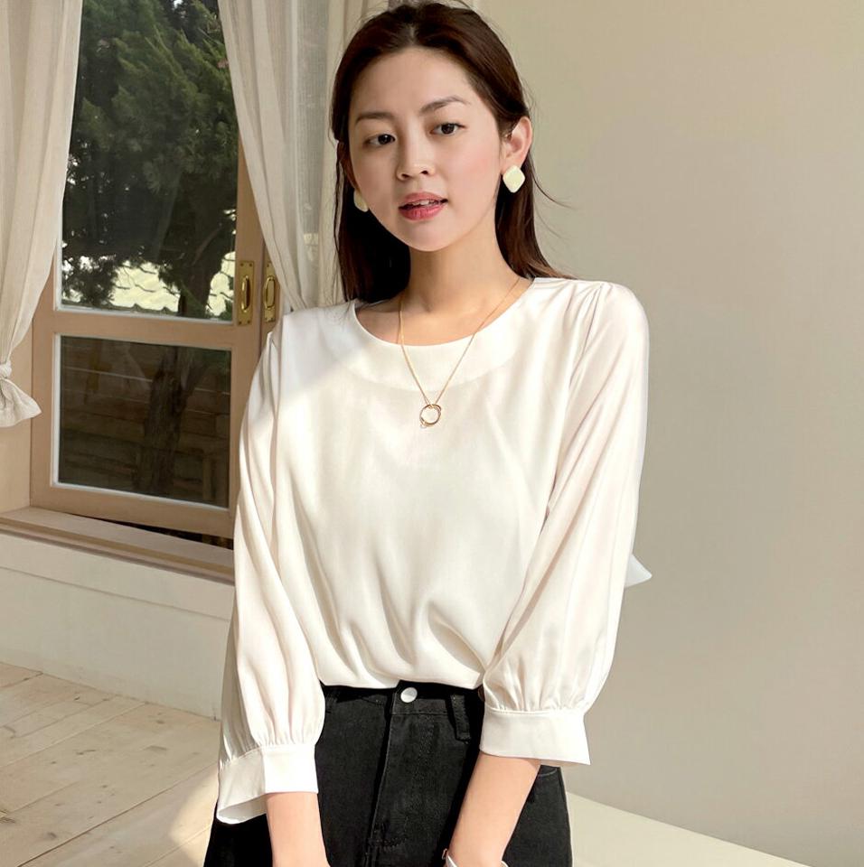 【マラソン特価】ラウンドフレアパフブラウス・全6色・b00488 レディース 【bl】韓国ファッション トップス ブラウス 7分袖 ラウンドネック パフスリーブ フレア ギャザー 無地 シンプル かわいい ピンク ボリュームスリーブ カジュアル フェミニン ガーリー 春 秋 セール