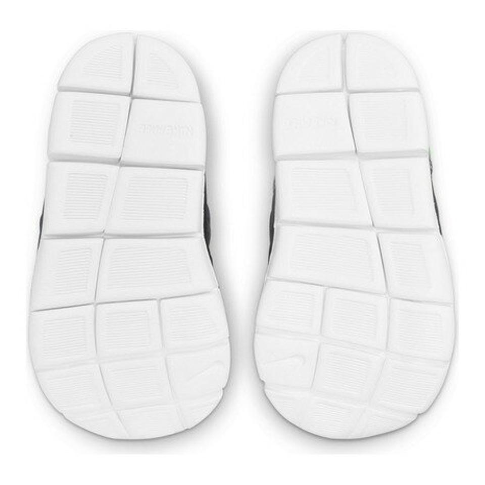 ナイキ(NIKE)(キッズ)ダイナモ フリー TD ブラック グリーンストライク 343938-028 スニーカー ジュニア ベビー キッズ 紐なし 子供靴 スポーツシューズ