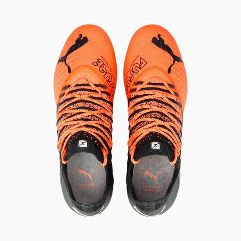 【10%OFFクーポン対象 7/28まで】プーマ(PUMA) サッカースパイク ハードグラウンド/人工芝用 サッカーシューズ フューチャー Z 1.3 HG/AG 10675201 (メンズ)