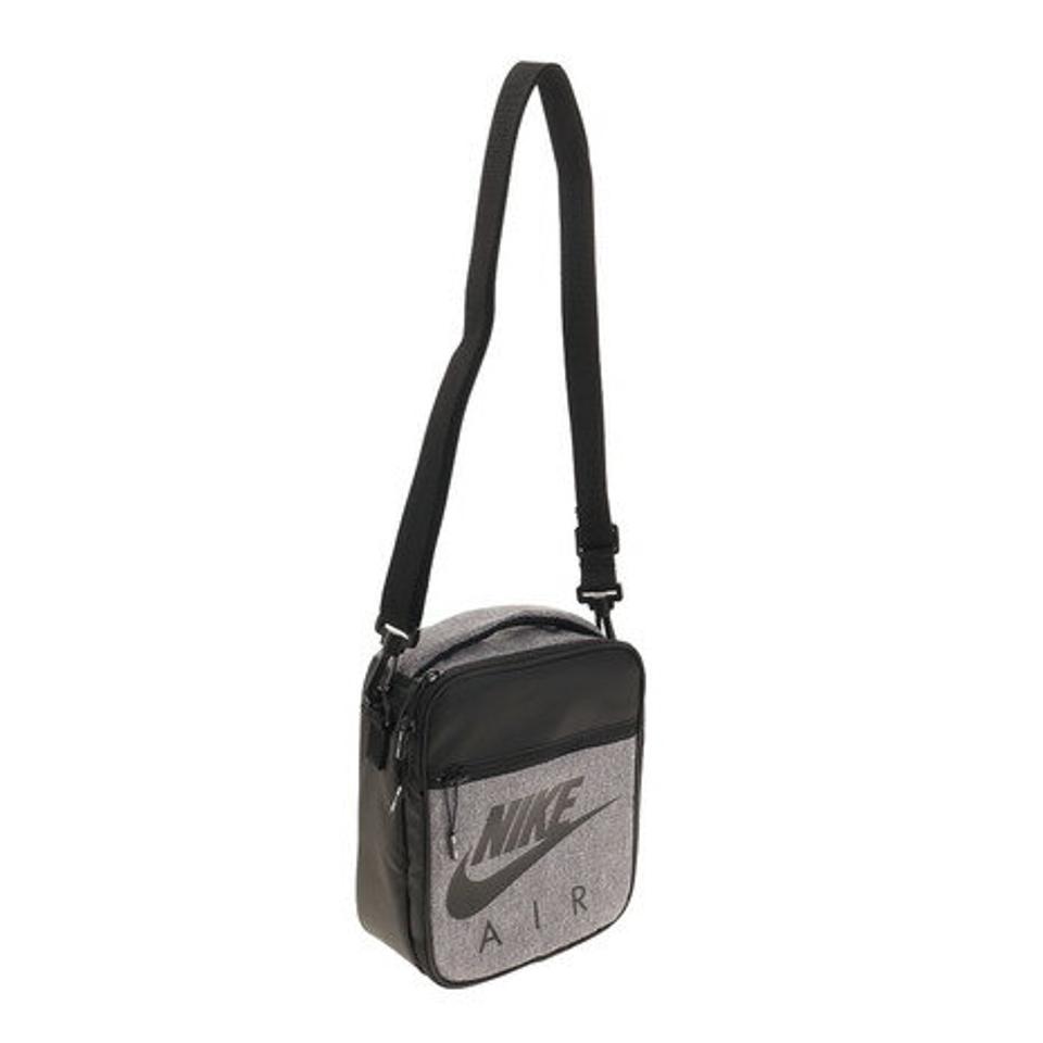ナイキ（NIKE） AIR FUEL PACK スポーツバッグ 9A2816-010 （メンズ、レディース）