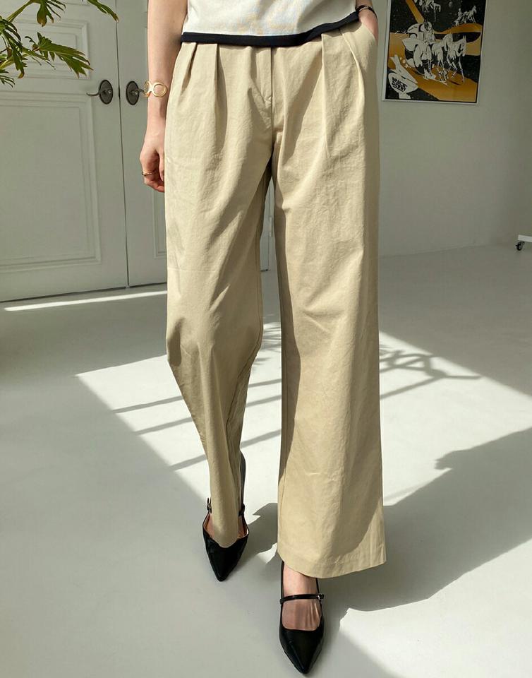 くるみボタンタックコットンパンツ・全3色・t00278 レディース 【pt】パンツ ロング 丈 単色 無地 シンプル 春 夏 コットン 綿 ボタン クルミ ストレート ワイド ナチュラル 爽やか 上品 カジュアル 大人っぽ 韓国ファッション ハイホリHIHOLLI