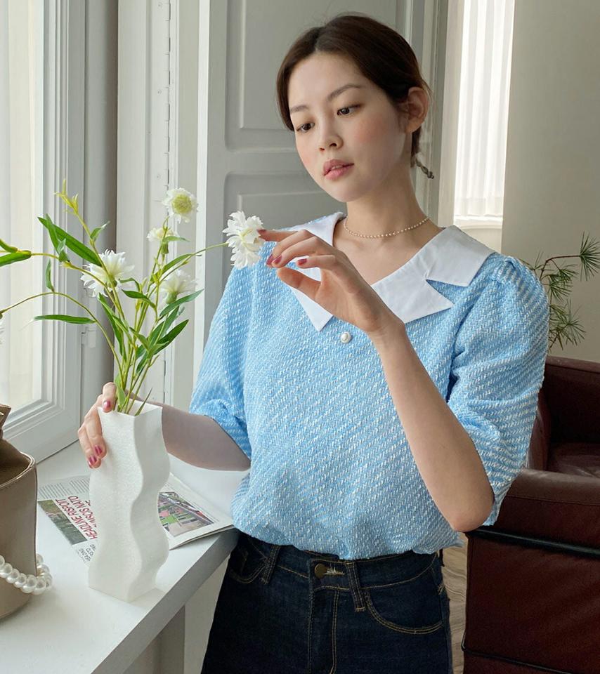 ツイードコントラストカラーブラウス・全3色・t66812 レディース 【bl】ブラウス トップス 半袖 襟コン 配色 ツイード 柄 模様 パステル 春 秋 パール調 ボタン スリット 水色 パフスリーブ パフ袖 フェミニン ガーリー キュート 韓国ファッション
