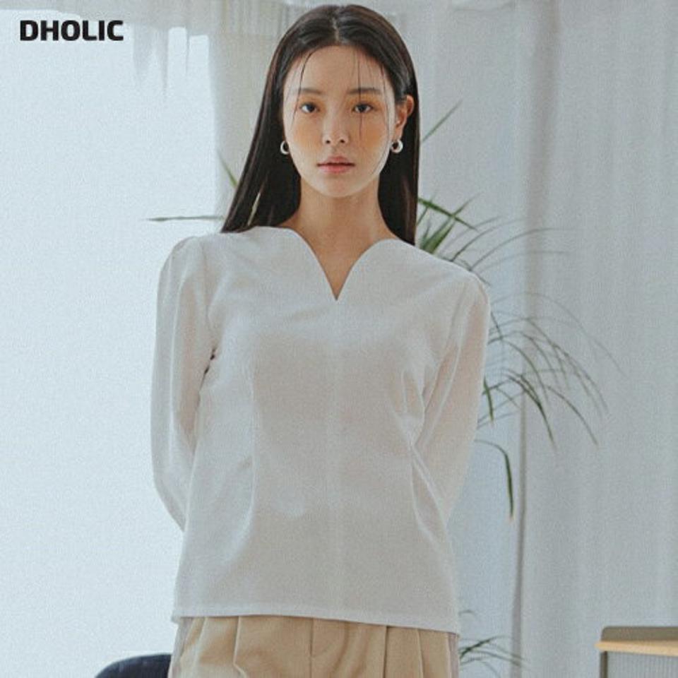 ハートネックパフブラウス・全3色・b00219 レディース 【bl】ブラウス トップス 長袖 単色 無地 シンプル パステル 春 秋 上品 フェミニン ハートネック パフスリーブ オフィスカジュアル カジュアル 韓国ファッション ハイホリHIHOLLI