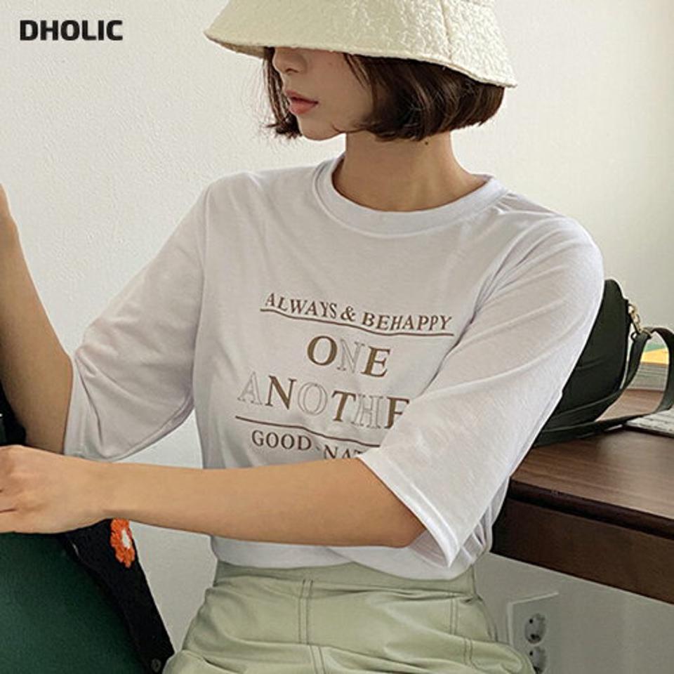 【20%OFF】レタリングラウンド半袖Tシャツ・全4色・t66859 レディース 【tops】韓国ファッション トップス Tシャツ 大人 半袖 ラウンドネック レタリング 英字 ロゴ シンプル フェミニン カジュアル デイリー 夏 春 秋 GWセール