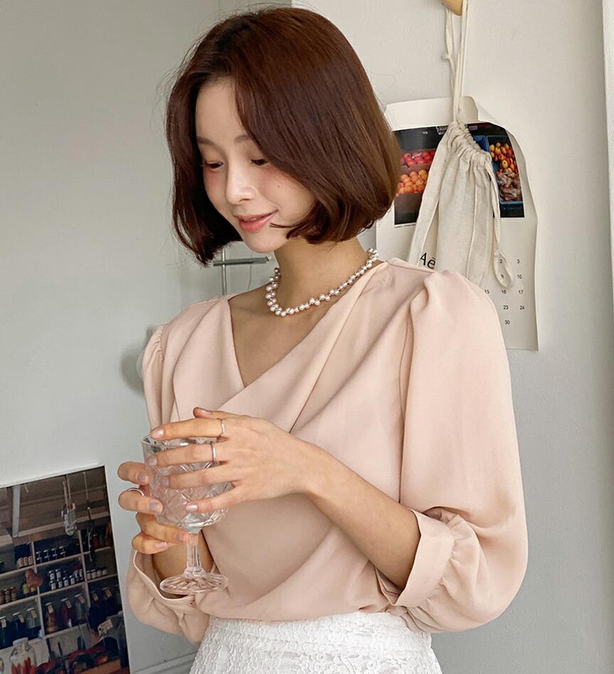 ドレープネック7分袖ブラウス・全3色・t66864 レディース 【bl】韓国ファッション トップス ブラウス 7分袖 7分丈 ドレープネック シフォン パフスリーブ 無地 シンプル かわいい ピンク 可愛い カジュアル フェミニン 春 秋