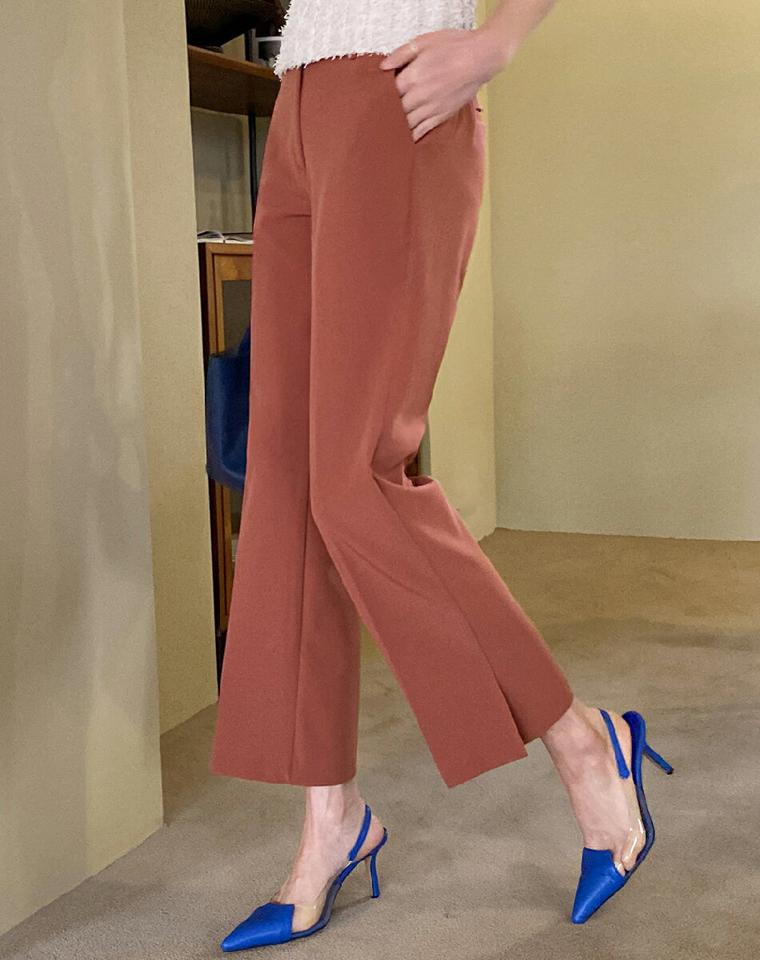 サイドスリットスラックス・全3色・b71818 レディース 【pt】スラックス パンツ ズボン ロングパンツ スリット 単色 無地 シンプル ベーシック 大人 オフィスカジュアル ストレート カラーパンツ 春 秋 韓国ファッション ハイホリHIHOLLI