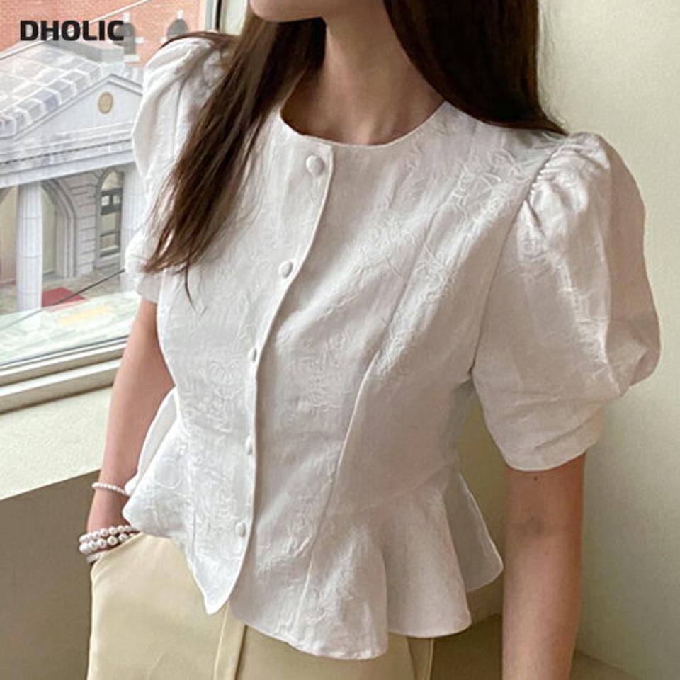 テクスチャーフレアくるみボタンブラウス・全2色・b71804 レディース 【bl】トップス ブラウス 半袖 パフスリーブ パフ袖 くるみボタン フレアトップス 単色 無地 シンプル フェミニン 綿 コットン タック 春 夏 韓国ファッション ハイホリHIHOLLI