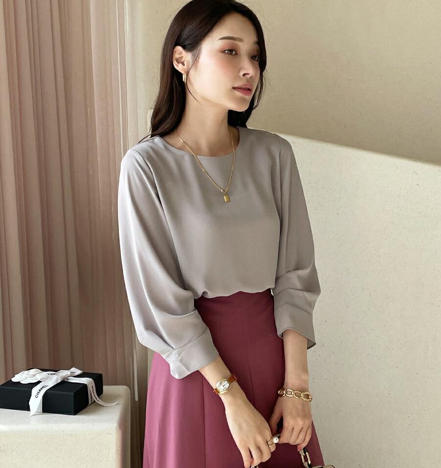 タックスリーブラウンドブラウス・全3色・t71944 レディース 【bl】ブラウス トップス 長袖 単色 無地 シンプル オフィスカジュアル パステル くすみ 七分丈 タック ボリューミー ゆったり 春 秋 フェミニン 大人 韓国ファッション ハイホリHIHOLLI