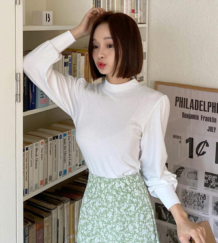 ハーフネックギャザーTシャツ・全7色・e00174 レディース 【tops】韓国ファッション トップス Tシャツ 大人 長袖 ハーフネック ギャザー パフスリーブ 無地 シンプル かわいい フェミニン カジュアル デイリー 春 秋