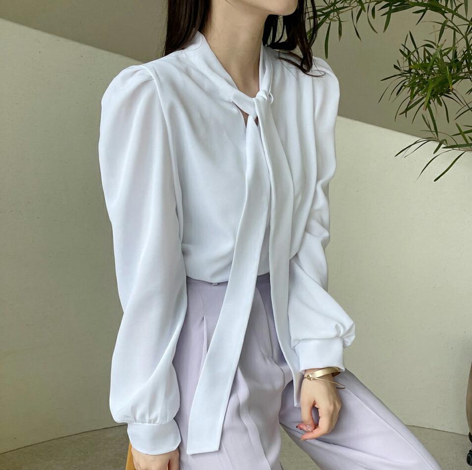 ボウタイパフブラウス・全4色・t71933 レディース 【bl】トップス ブラウス 長袖 単色 無地 シンプル オフィスカジュアル ボウタイ パフスリーブ 春 秋 上品 フェミニン 大人っぽ スリット ハーフネック 韓国ファッション ハイホリHIHOLLI