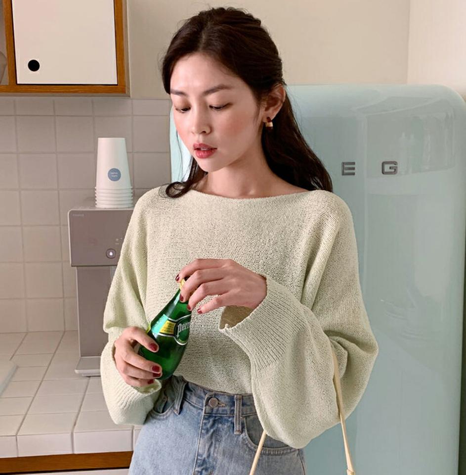 ボートネックドルマンスリーブニット・全5色・t00322 レディース 【tops】韓国ファッション トップス ニット 大人 長袖 ボートネック ドルマンスリーブ クロップド丈 パステルカラー ルーズ シンプル フェミニン カジュアル 春 秋