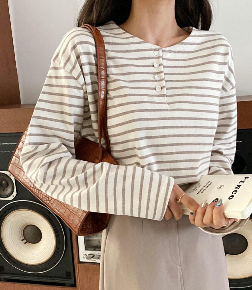 ボーダーハーフボタンTシャツ・全5色・t00186 レディース 【tops】韓国ファッション トップス Tシャツ 大人 長袖 ラウンドネック ボーダー ハーフボタン ルーズ シンプル 体型カバー 細身 フェミニン カジュアル デイリー 秋 冬