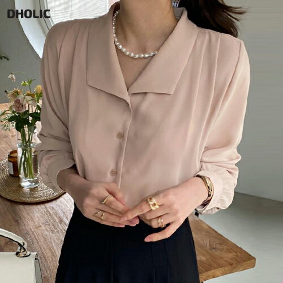 ショルダータックカラーブラウス・全3色・t00297 レディース 【bl】ブラウス トップス 長袖 単色 無地 シンプル ボタン 襟 タック 春 秋 鎖骨 デコルテ パステル Vネック ギャザー フェミニン オフィスカジュアル 韓国ファッション HIHOLLI