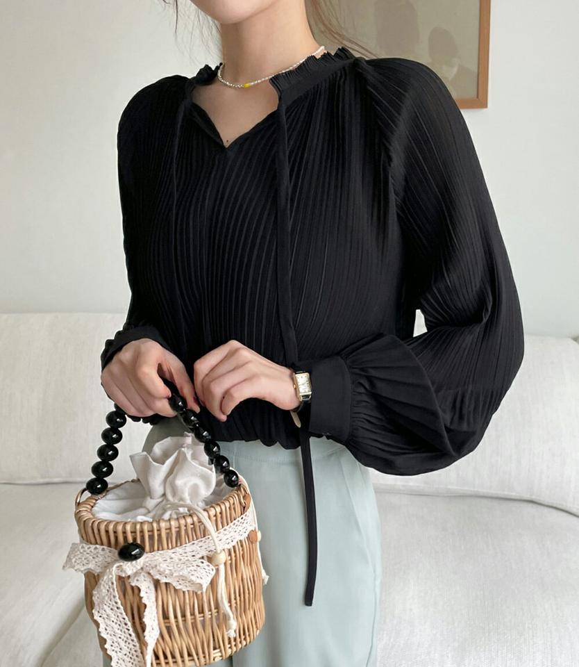 ネックリボンプリーツブラウス・全2色・b66866 レディース 【bl】 韓国ファッション トップス ブラウス ネックリボン 長袖 プリーツブラウス ナチュラルライン フレア 透け感 ユニークブラウス デイリー オフィスルック カジュアル カジュアル 春 秋