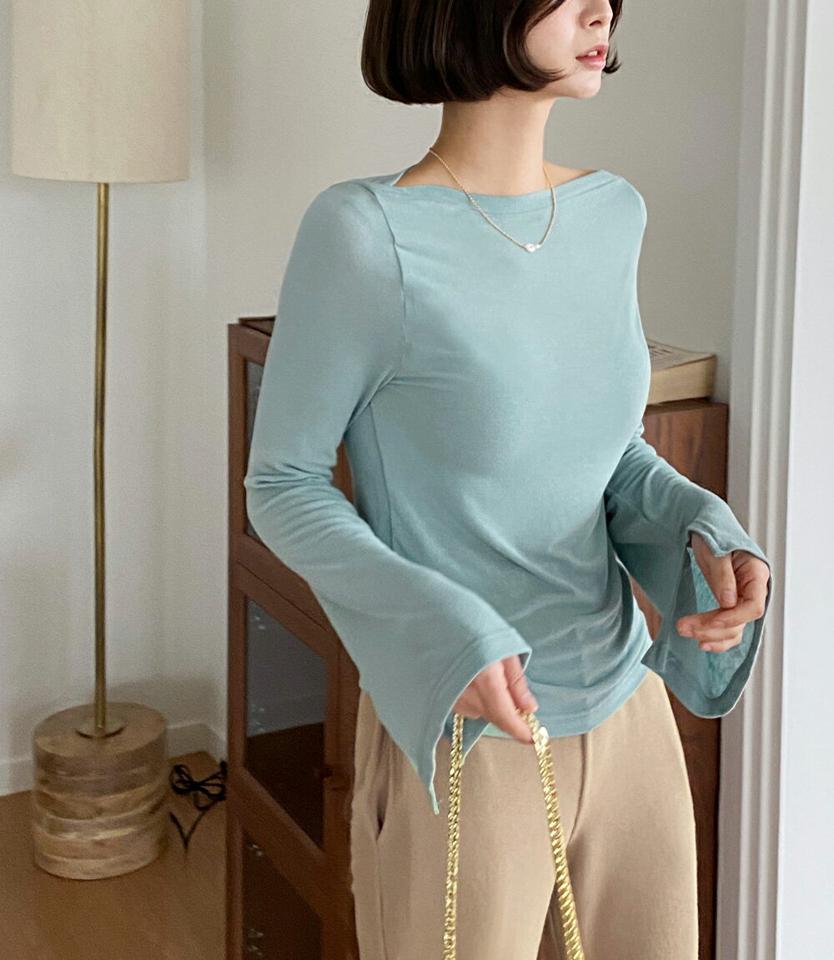 ボートネックスリットフレアスリーブTシャツ・全5色・b66879 レディース 【tops】 韓国ファッション トップス Tシャツ ボートネック 長袖 スリットスリーブ スリム ナチュラルライン 透け感 無地 デイリー ロマンティック カジュアル 春 秋