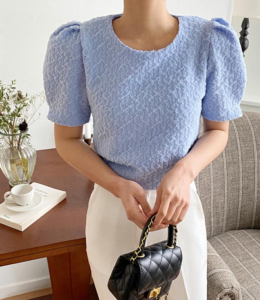 リンクルテクスチャーパフブラウス・全4色・t66863 レディース 【tops】 韓国ファッション トップス ブラウス ラウンドネック 半袖 パフスリーブ ハーフスリーブ スリム ナチュラルライン ロマンティック 大人 カジュアル 春 秋