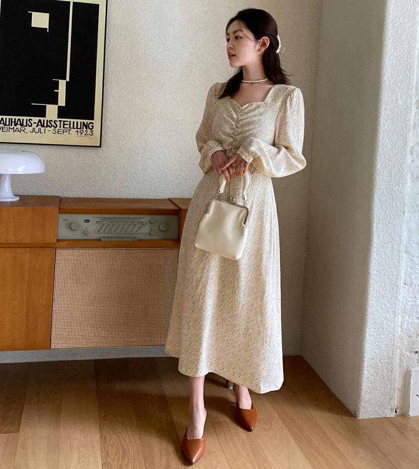 パターンハートネックワンピース・全2色・t66455 レディース 【ops】韓国ファッション ワンピース ロング ロングワンピース 長袖 ハートネック 小花柄 花柄 フラワー フローラル パフスリーブ ロング丈 シンプル フェミニン 春 秋