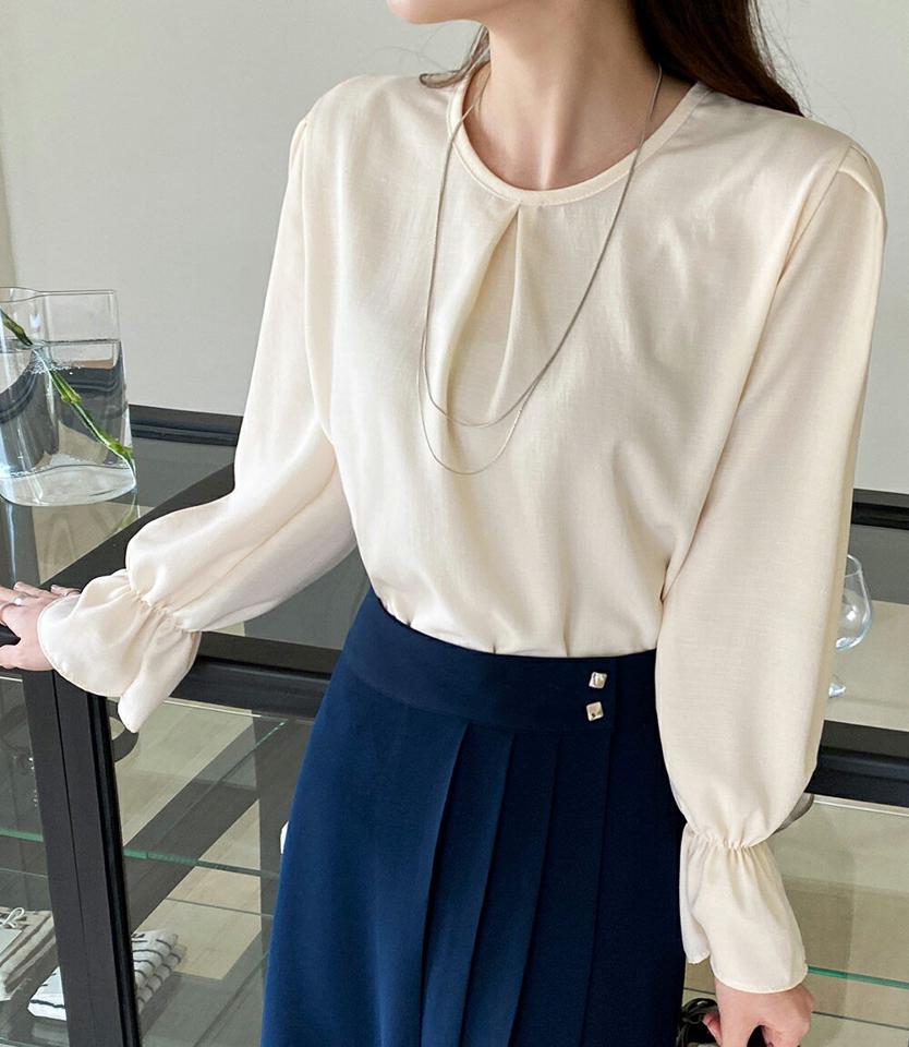 パフスリーブバックファスナーブラウス・全4色・t71844 レディース 【bl】トップス ブラウス 長袖 パフ袖 袖コン 単色 無地 シンプル 大人 春 秋 韓国ファッション ハイホリHIHOLLI
