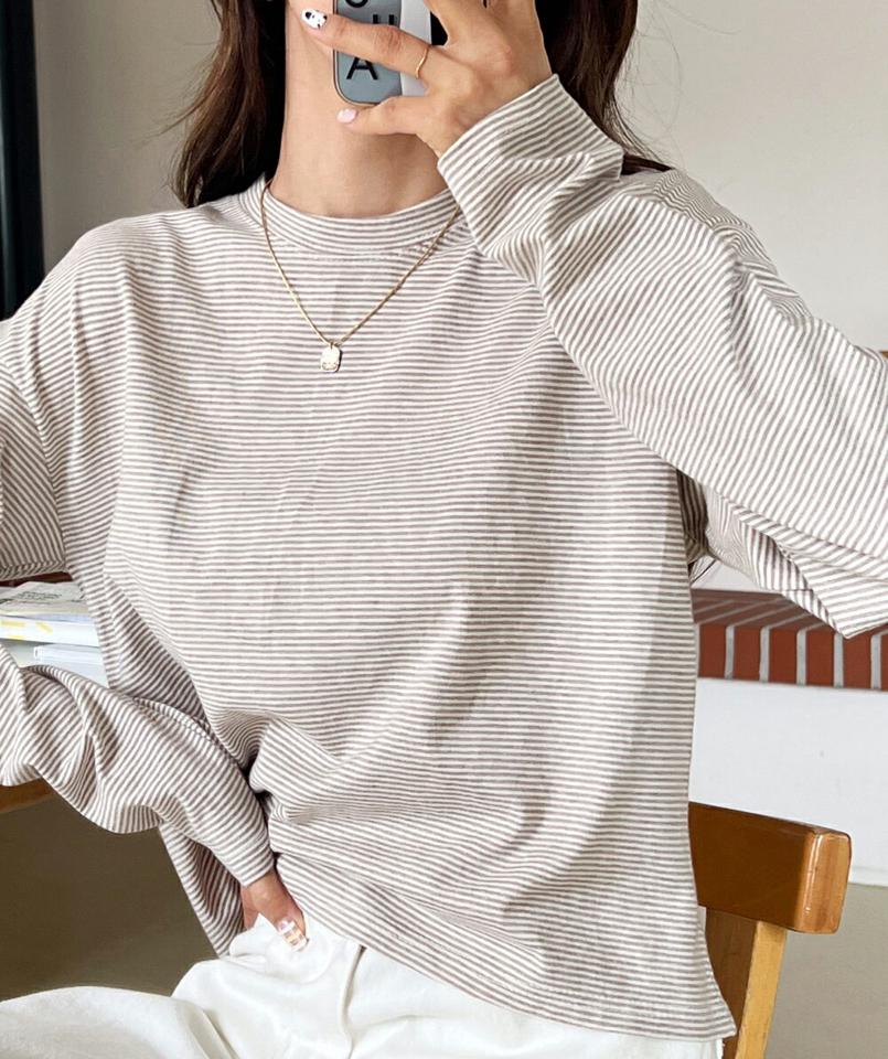ボーダークロップドTシャツ・全5色・t66938 レディース 【tops】韓国ファッション トップス Tシャツ 大人 長袖 ラウンドネック ボーダー クロップド丈 コットン 綿 シンプル フェミニン カジュアル デイリー 春 秋