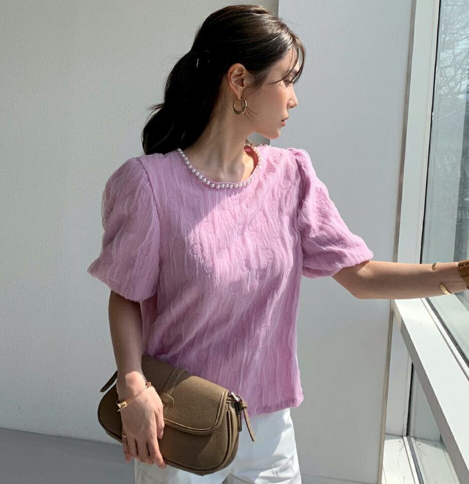 フェイクパールネックリンクルブラウス・全3色・b72026 レディース 【bl】トップス ブラウス 半袖 ハーフスリーブ シンプル パール きれいめ 襟コン 大人 パフ袖 パフスリーブ ピンク 春 夏 韓国ファッション ハイホリHIHOLLI