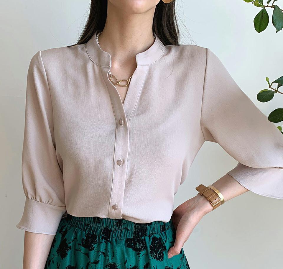 【10%OFF】スリットネック7分袖ブラウス・全3色・t72029 レディース 【bl】トップス ブラウス 七分袖 七分丈 7分袖 7分丈 単色 無地 シンプル フェミニン 大人 きれいめ オフィスカジュアル バンドカラー 学校行事 春 夏 秋 韓国ファッション ハイホリHIHOLLI セール SALE