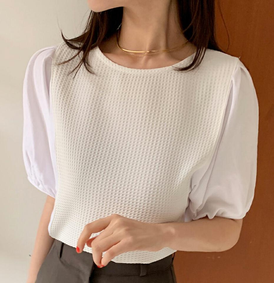 エンボスコントラストパフTシャツ・全3色・t66493 レディース 【tops】韓国ファッション トップス Tシャツ 大人 半袖 ラウンドネック エンボス コントラスト パフスリーブ コットン 無地 シンプル 黄色 フェミニン カジュアル 二の腕カバー 夏 春 秋