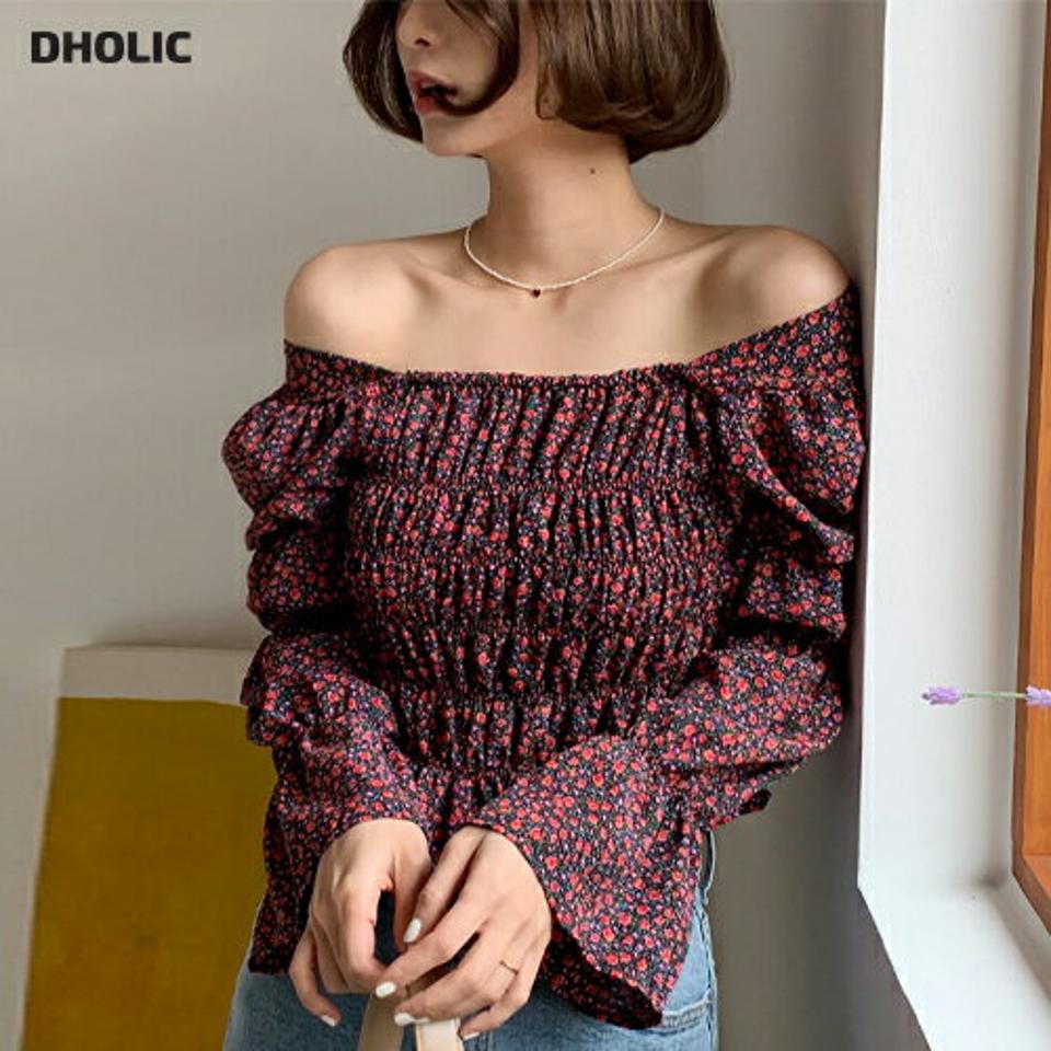 2WAYスクエアフローラルシャーリングブラウス・全2色・t66485 レディース 【bl】韓国ファッション トップス ブラウス 長袖 スクエアネック 小花柄 花柄 フラワー フローラル シャーリング シンプル カジュアル フェミニン 春 秋