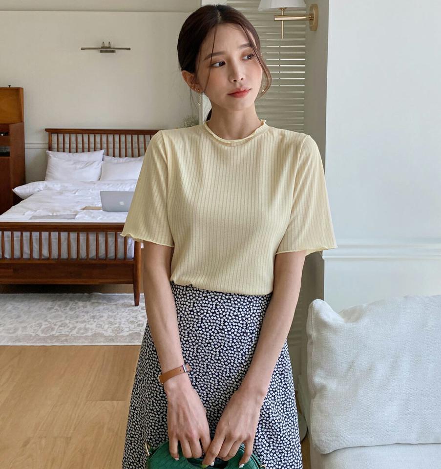 メロウハーフネックリブTシャツ・全5色・t00584 レディース 【tops】韓国ファッション トップス Tシャツ 大人 半袖 ハーフネック メロウ リブ モダン 無地 シンプル フェミニン カジュアル 夏 春 秋
