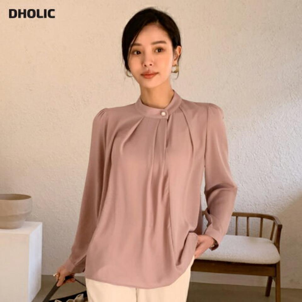 パール調ワンボタンブラウス・全5色・e71894 レディース 【bl】トップス ブラウス 長袖 パール 単色 無地 シンプル オフィスカジュアル 学校行事 大人 パフスリーブ パステル 上品 ピンク フレンチ オケージョン プルオーバー 春 秋 韓国ファッション ハイホリHIHOLLI