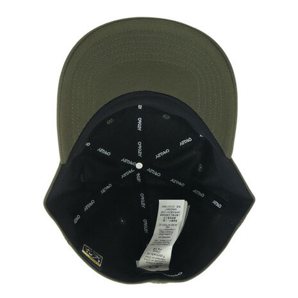 【2/25〜2/26 48h限定 エントリー&対象4店舗買い回りで最大P10倍!】オークリー(OAKLEY)(メンズ)6 Panel Stretch Metallic ハット 912209-86L