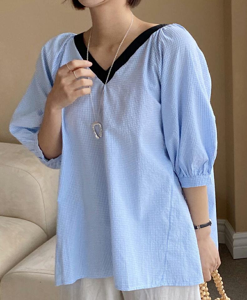 ギンガムチェックバックリボンブラウス・全2色・b66959 レディース 【bl】韓国ファッション トップス ブラウス 7分袖 Vネック ギンガムチェック リボン かわいい 可愛い シンプル カジュアル フェミニン 水色 夏 春 秋