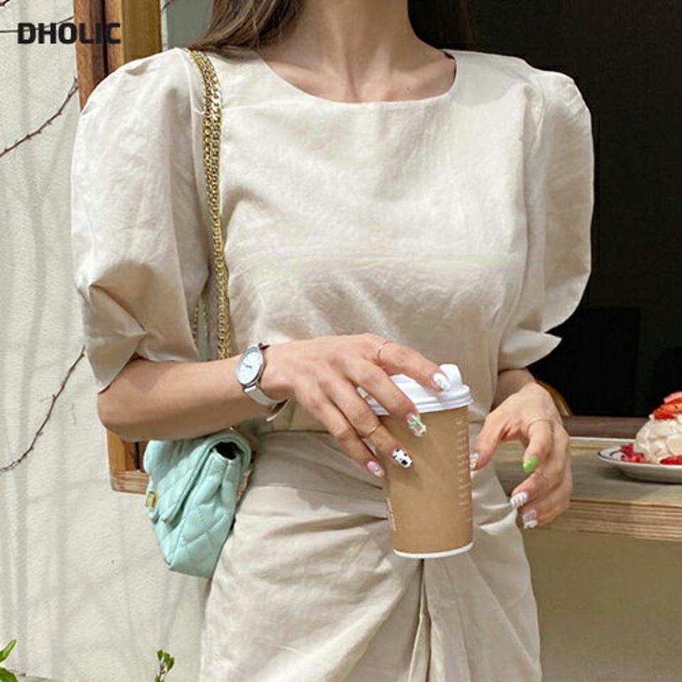 リネン混パフブラウス・全3色・t67050 レディース 【bl】韓国ファッション トップス ブラウス 半袖 ラウンドネック リネン混 パフスリーブ クロップド丈 かわいい 可愛い 無地 シンプル カジュアル フェミニン 夏 春 秋