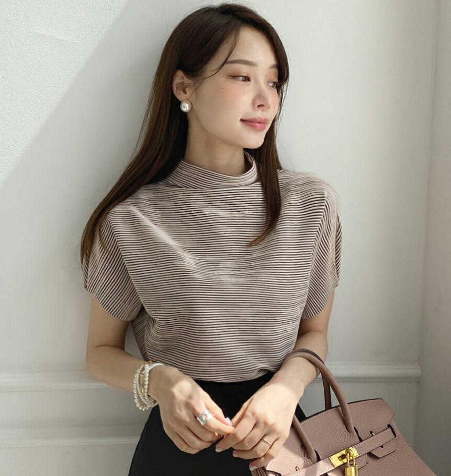 プリーツハーフネックブラウス・全4色・b00374 レディース 【bl】トップス ブラウス 半袖 ハーフネック プリーツ フレンチスリーブ シンプル カジュアル フェミニン 夏 春 秋 韓国ファッション ハイホリHIHOLLI