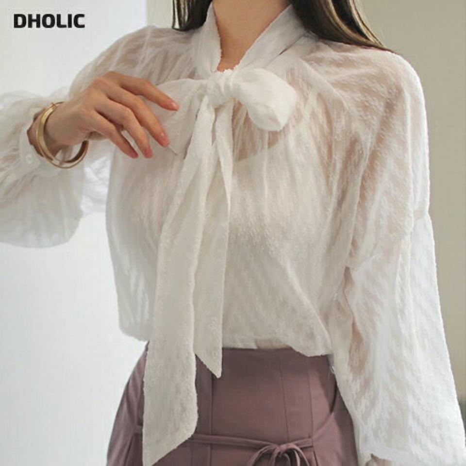 【スーパーセール特価】ジグザグシアーボウタイラウス・全3色 レディース 【bl】ブラウス トップス 長袖 シアー 透け感 リボン 模様 柄 春 秋 ボウタイ ジグザグ タイ パフスリーブ パフ袖 上品 きれいめ 可愛い かわいい パステル 韓国ファッション ハイホリHIHOLLI