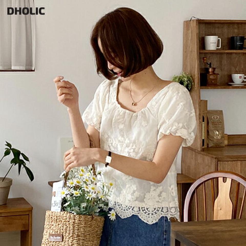 3WAYフラワーレースパフブラウス・全2色・b66526 レディース 【bl】トップス ブラウス 半袖 レース 総レース ガーリー かわいい 可愛い パフ袖 パフスリーブ 花柄 デコルテ 鎖骨 オフショルダー ゴム クロップド丈 春 夏 韓国ファッション