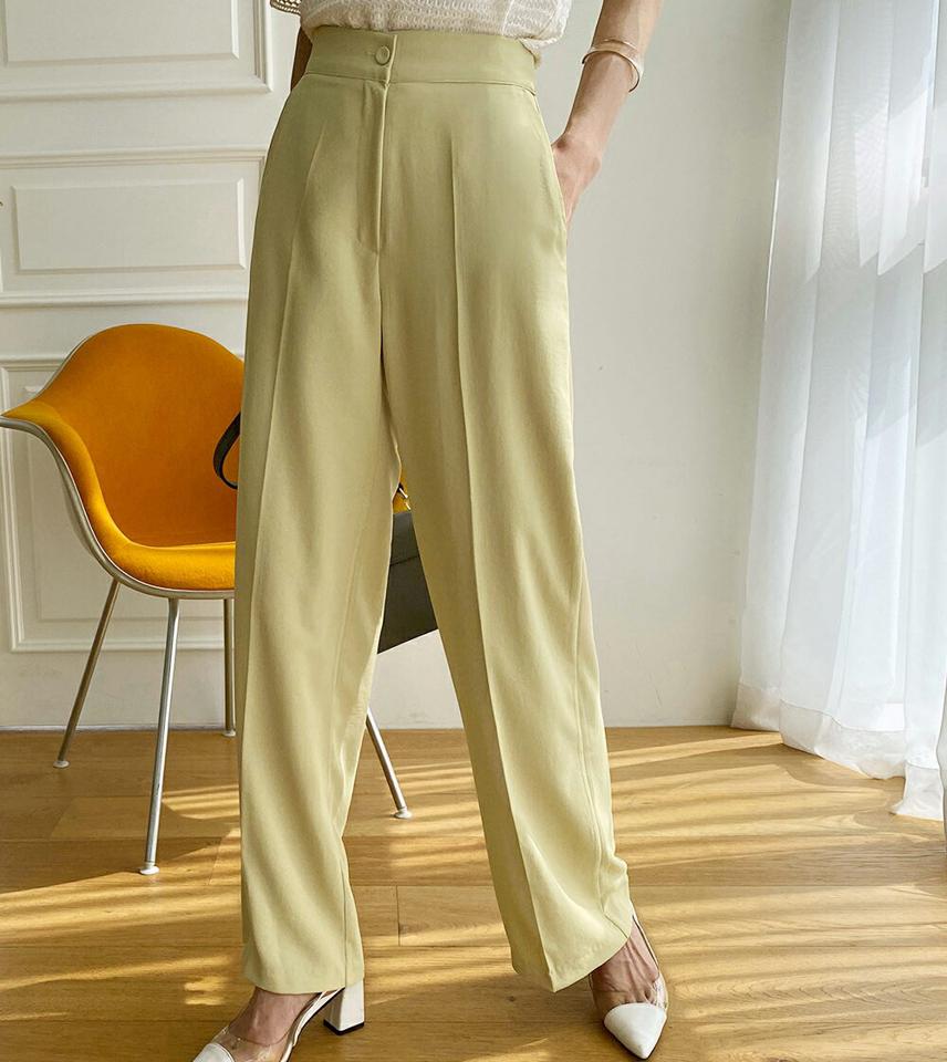 バックシークレットゴムストレートスラックス・全3色・b67042 レディース 【pt】韓国ファッション ボトムス ロング ロングパンツ スラックスパンツ スラックス シークレットゴム ストレート ハイウエスト 無地 シンプル フェミニン 春 秋