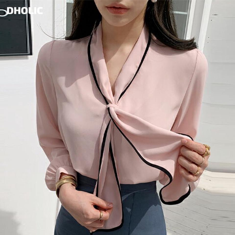 配色リボンブラウス・全3色・t00377 レディース 【bl】トップス ブラウス 長袖 Vネック 配色 リボン ボウタイ ギャザー パフスリーブ 無地 シンプル カジュアル フェミニン 大人 デコラティブ オケージョン 春 秋 韓国ファッション HIHOLLI