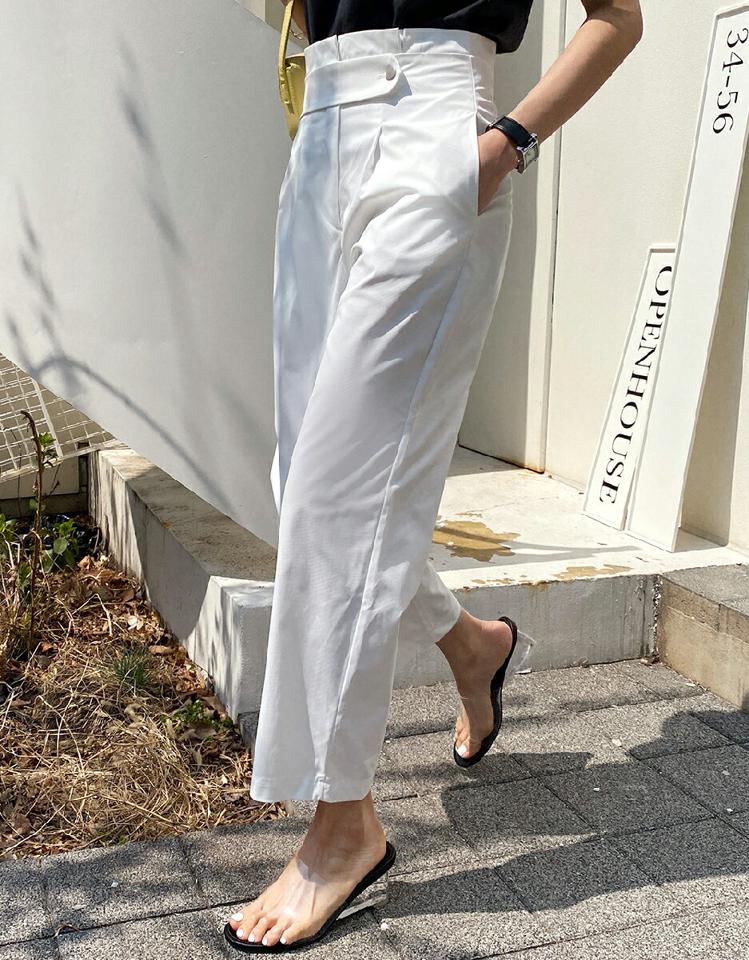 フリルボタンストラップパンツ・全2色・t71936 レディース 【pt】パンツ ズボン ロングパンツ フリル 単色 無地 シンプル かわいい カジュアル ワイドパンツ ストラップ 春 夏 秋 韓国ファッション ハイホリHIHOLLI