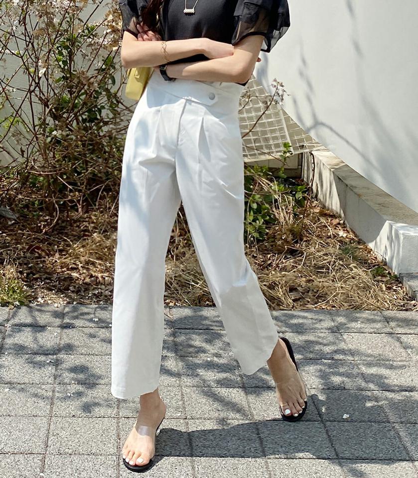 フリルボタンストラップパンツ・全2色・t71936 レディース 【pt】パンツ ズボン ロングパンツ フリル 単色 無地 シンプル かわいい カジュアル ワイドパンツ ストラップ 春 夏 秋 韓国ファッション ハイホリHIHOLLI