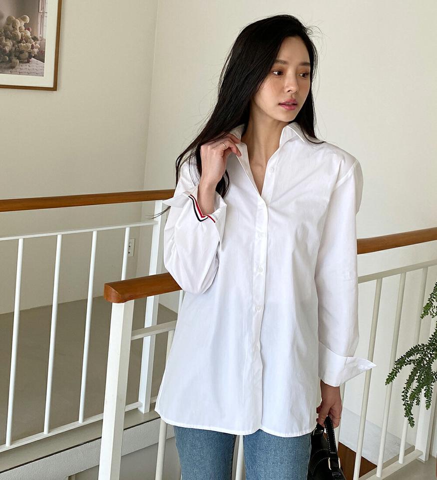 トリコロールラインバックスリットシャツ・全3色・b71921 レディース 【bl】トップス シャツ 長袖 トリコロールカラー 単色 無地 シンプル 大人 きれいめ 爽やか オフィスカジュアル 春 秋 韓国ファッション ハイホリHIHOLLI