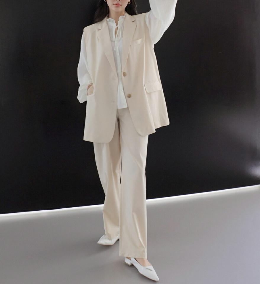 オーバーフィットベスト&アンバランスボタンスラックスSET・全3色 レディース 【pt】セット セットアップ ベスト スリーブレス ノースリーブ パンツ スラックス ロング丈 単色 無地 シンプル ベーシック 春 夏 韓国ファッション ハイホリHIHOLLI