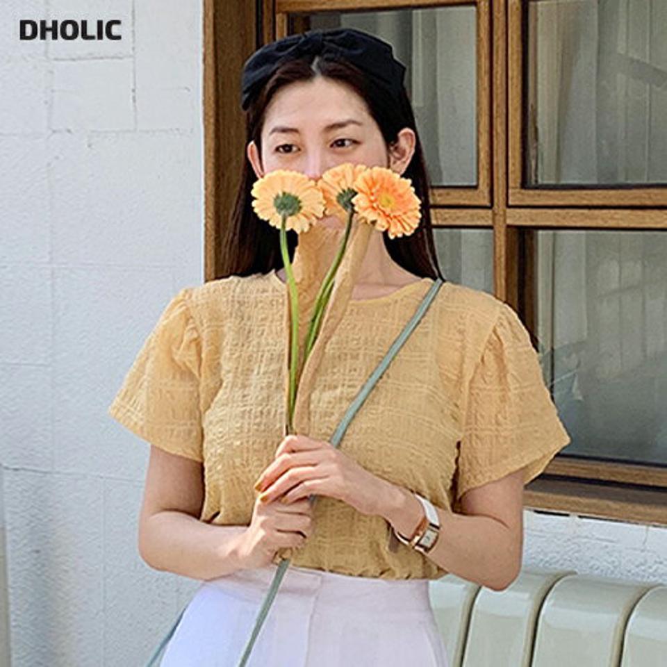 ラウンドシアーリンクルブラウス・全4色・b66972 レディース 【bl】トップス ブラウス 半袖 ハーフスリーブ リンクル ラウンドネック 透け感 かわいい フェミニン 大人 ギャザー 黄色 春 夏 韓国ファッション