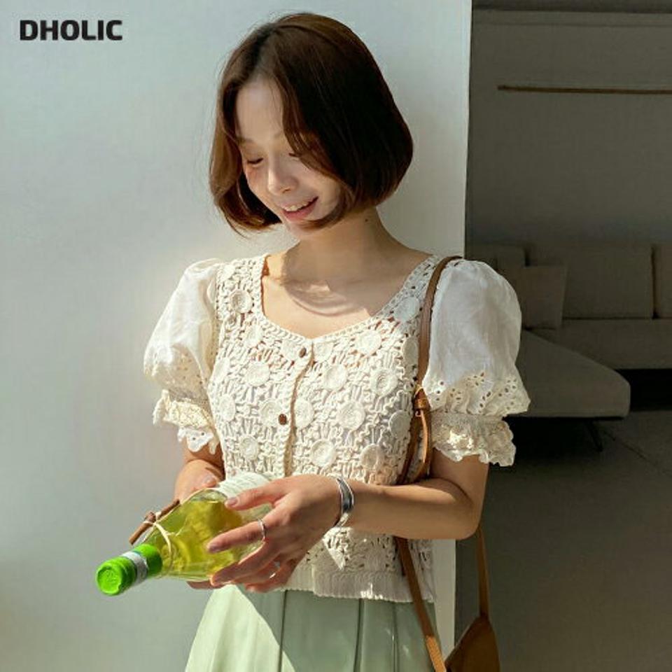 クロシェレースパフスリーブブラウス・全2色・b67111 レディース 【bl】トップス ブラウス 半袖 ハーフスリーブ パフ袖 パフスリーブ レース クロシェ編み ガーリー かわいい デコルテ 鎖骨 アイレットレース 袖コン 春 夏 韓国ファッション